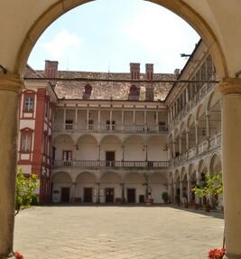 2nd Courtyard