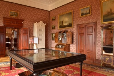 Suite of the Kinský Family